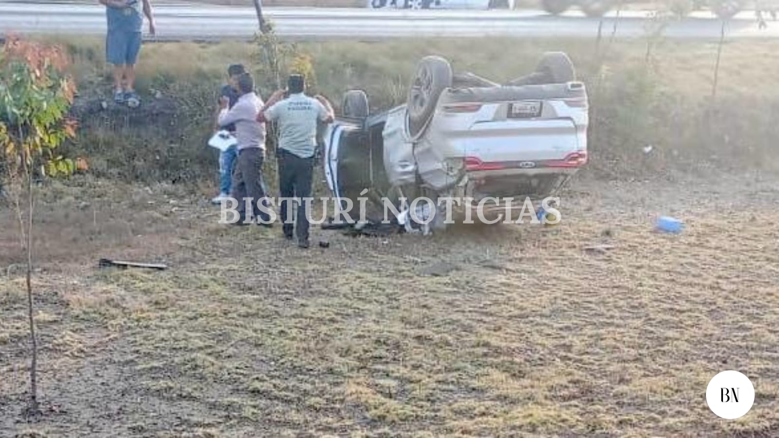 Se volcó camioneta en   la Toluca-Atlacomulco